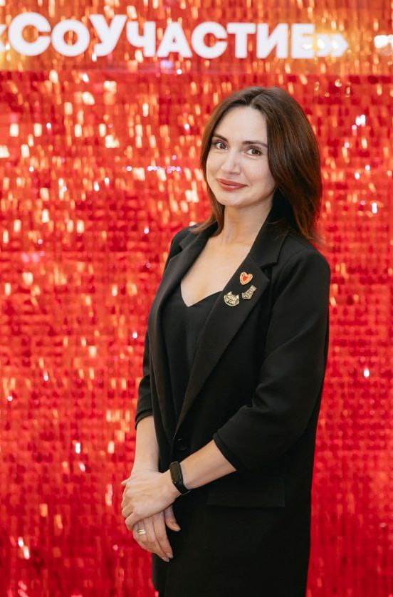 Интервью с Эвелиной Томиловой