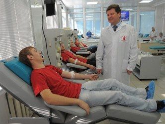 Повторный визит на станцию переливания крови: если вы действительно хотите помочь.
