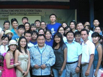 Волонтеров Тувы поддержит правительство