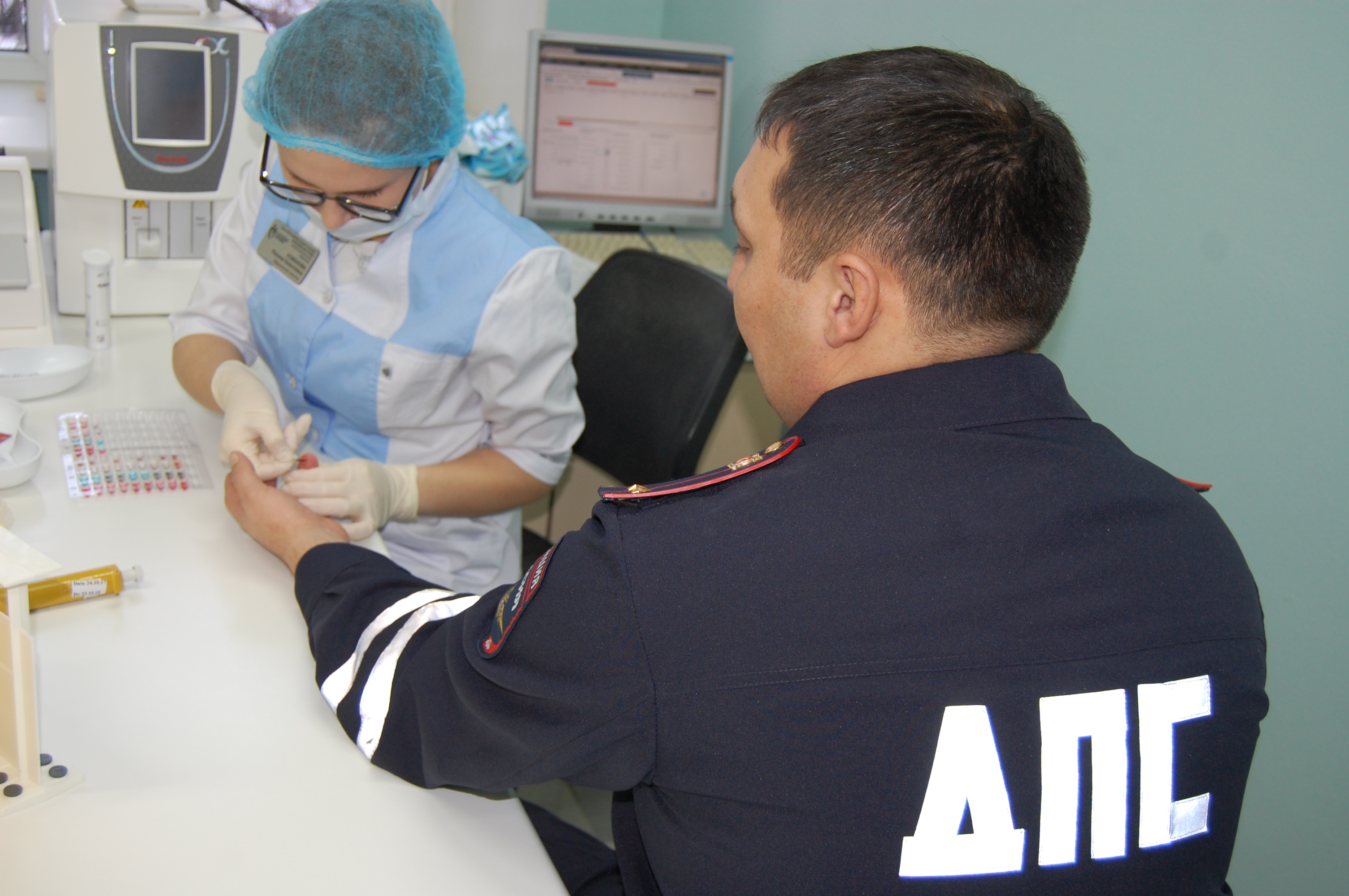 Донорская акция "А ты сможешь помочь?" Посвященная дню памяти жертв ДТП