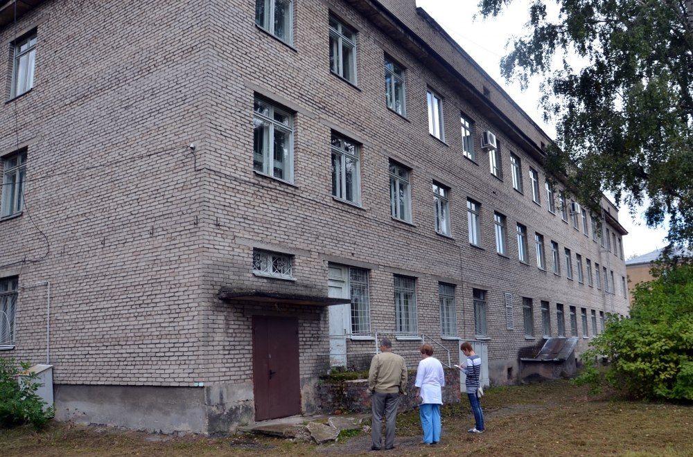 Станцию переливания крови в Великих Луках отремонтируют и переоснастят