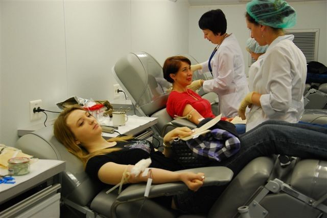 Энергетики Екатеринбурга пополнили банк крови