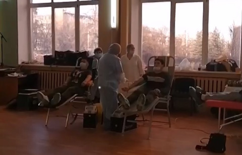 Молодые железнодорожники сдали приняли участие в донорской акции