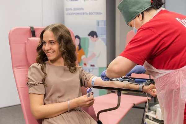 Сотрудники компании «Газпромнефть-Восток» в Томске в пятый раз провели акцию «День донора»