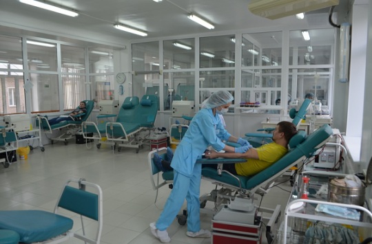 С начала года жители Кировской области сдали свыше 5 тысяч литров донорской крови