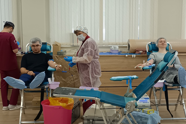 Ученые госкорпорации «Росатом» в Москве сдали кровь