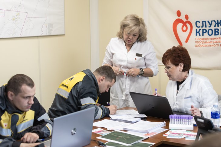 100 работников нефтепромысла в Иркутской области вступили в Федеральный регистр доноров костного мозга