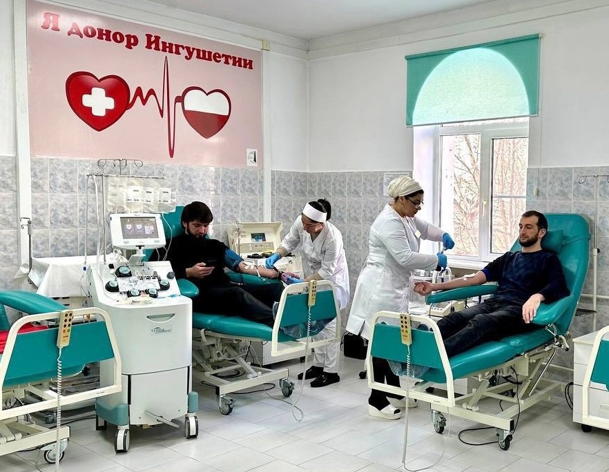Молодые люди Ингушетии стали донорами во Всемирный день донора крови