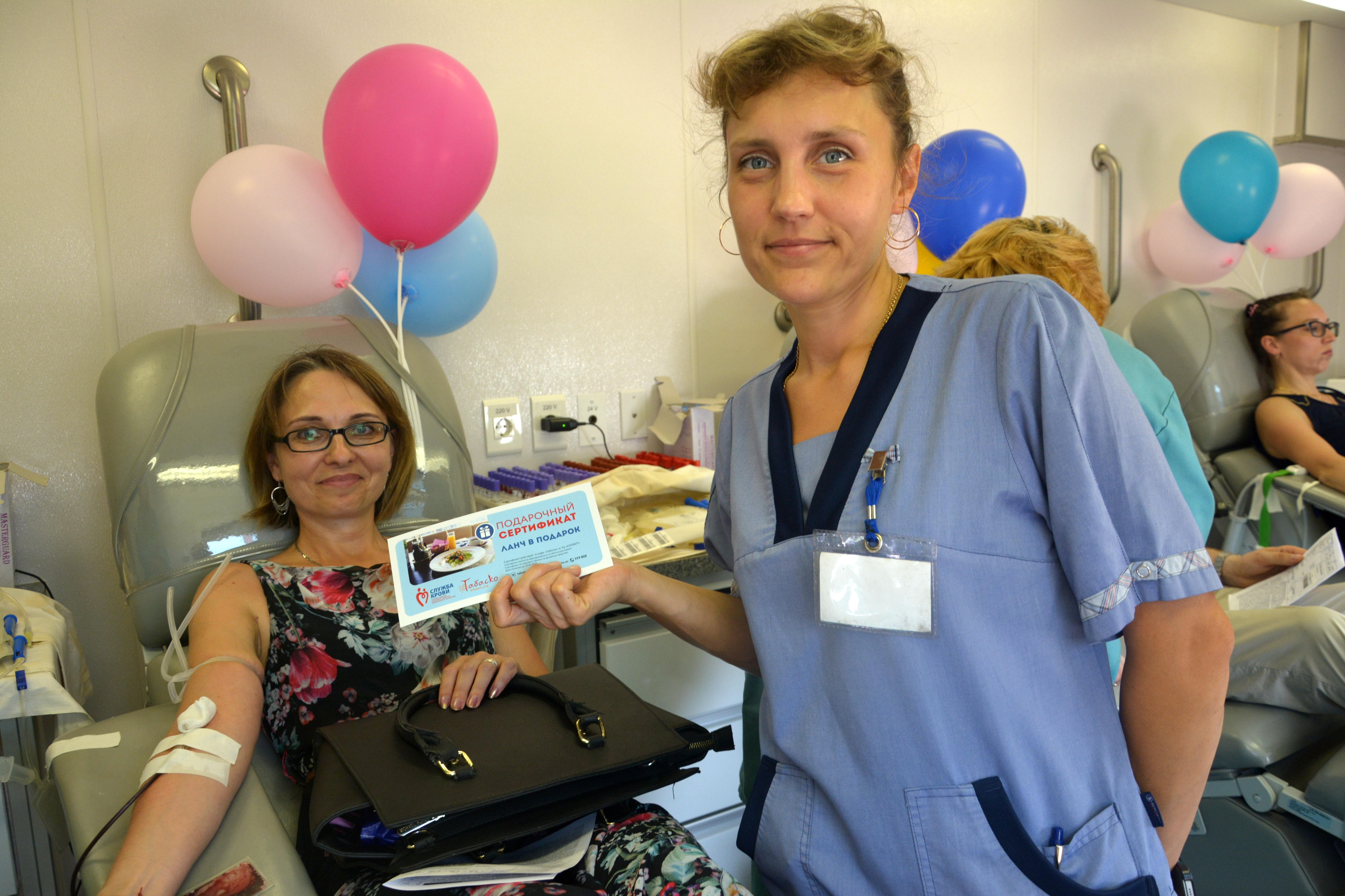 Калининградцы сдали кровь в преддверии Всемирного Дня донора крови