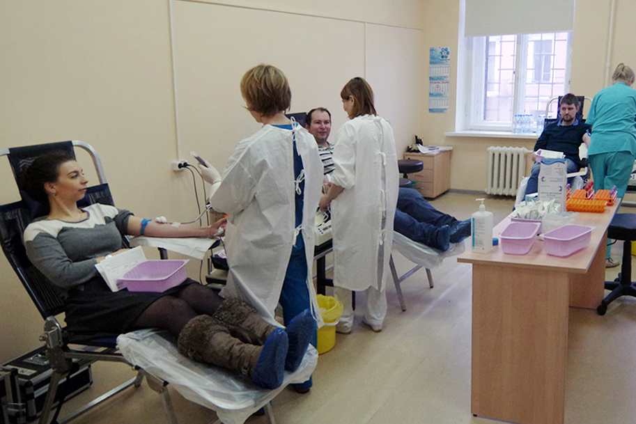 На Адмиралтейских верфях в Петербурге прошел День донора