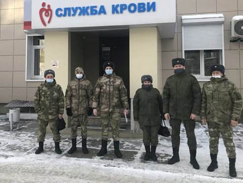 В Иркутске военнослужащие Росгвардии сдали кровь для тяжелобольных детей