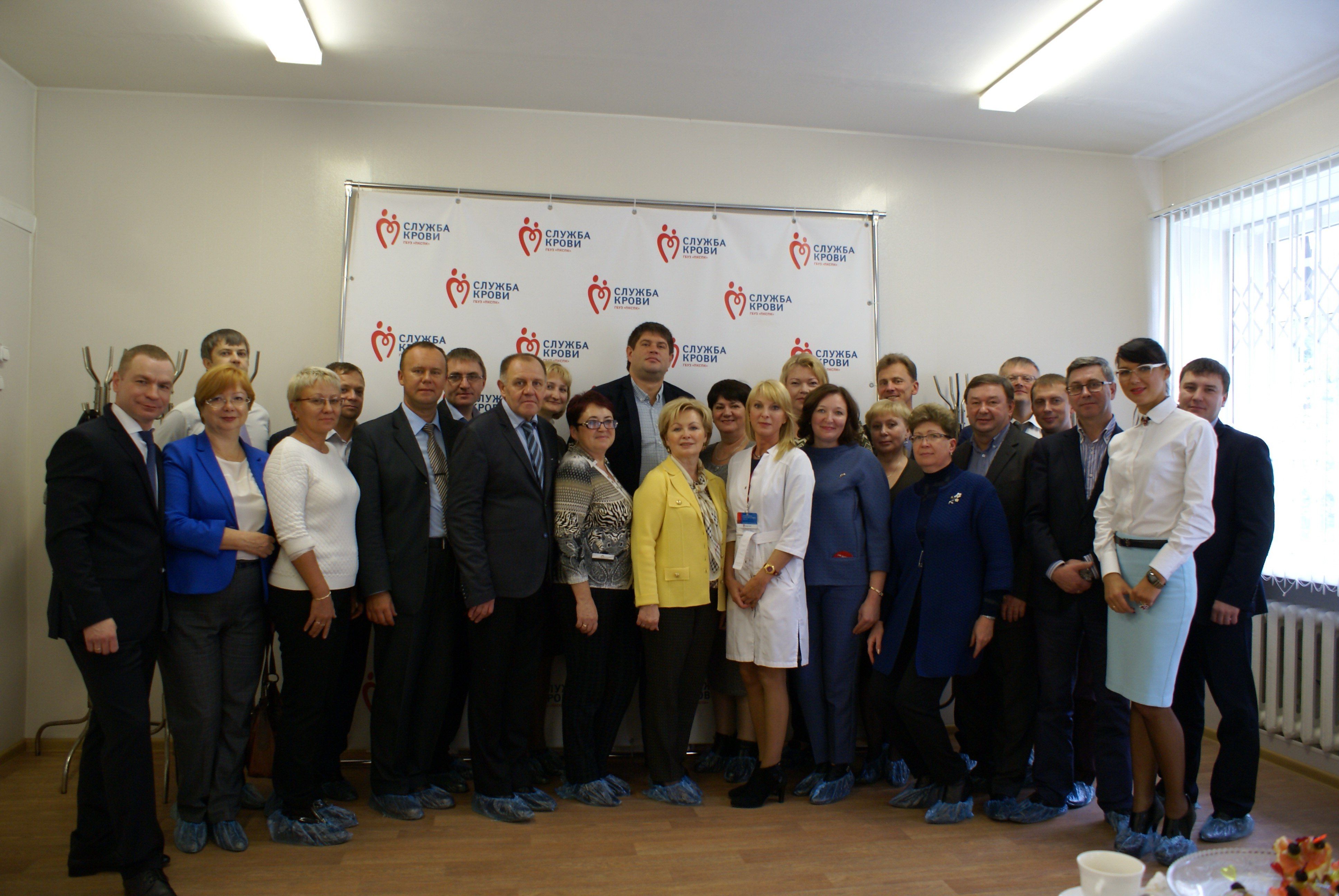 Врачи Прикамья сдали кровь для пациентов