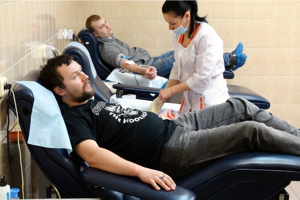 Мотодоноры Санкт-Петербурга призывают помогать детям