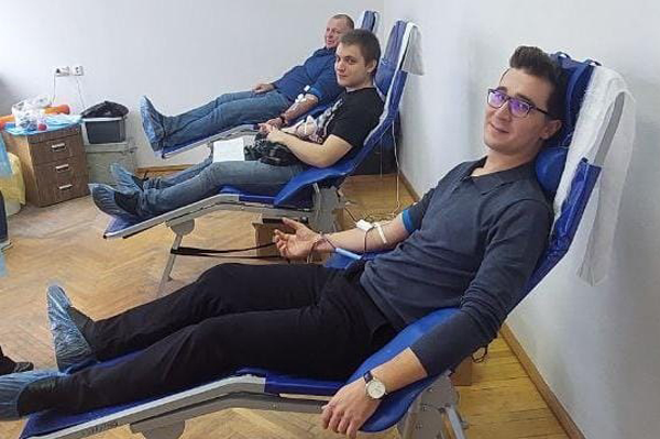 Сотрудники Физико-энергетического института в Калужской области сдали кровь в рамках отраслевого проекта «Пульсация»