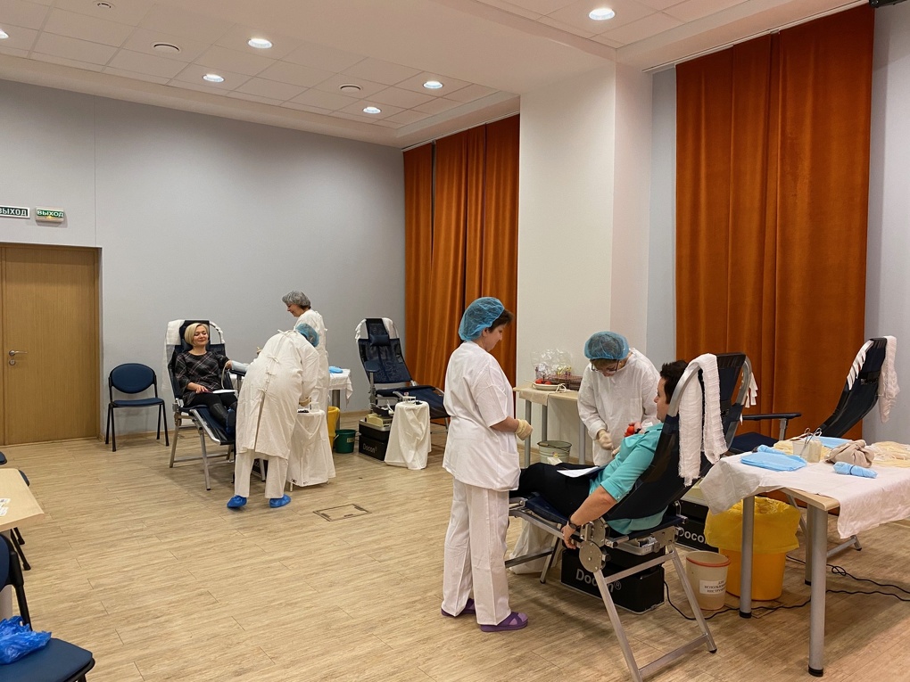 Вологодские связисты сдали кровь прямо на работе