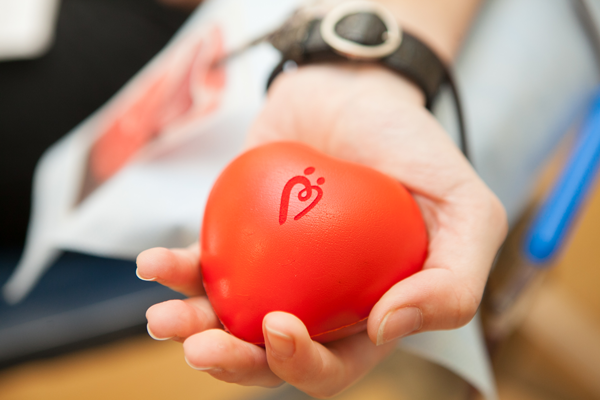 Сотрудники Восточно-Сибирской железной дороги в Приангарье и Бурятии сдали 22 литра крови