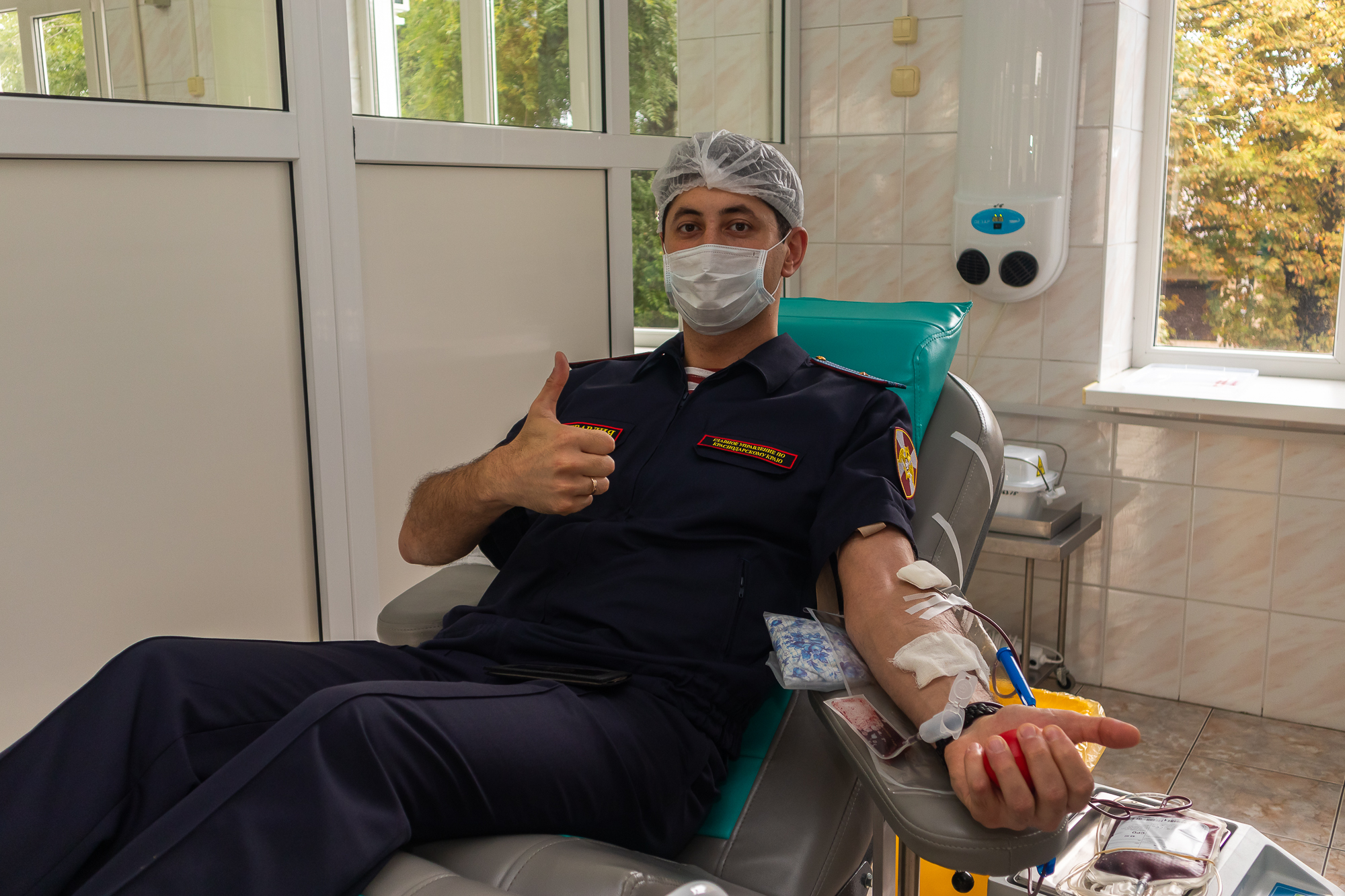 45 сотрудников Росгвардии стали донорами крови в Краснодаре