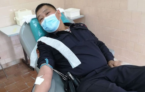 Сотрудники Росгвардии Иркутской области присоединились к донорской акции «Подари жизнь»