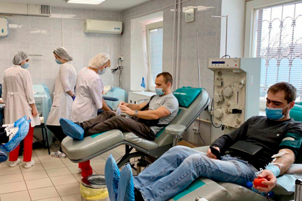 Молодежная донорская акция прошла в донской столице