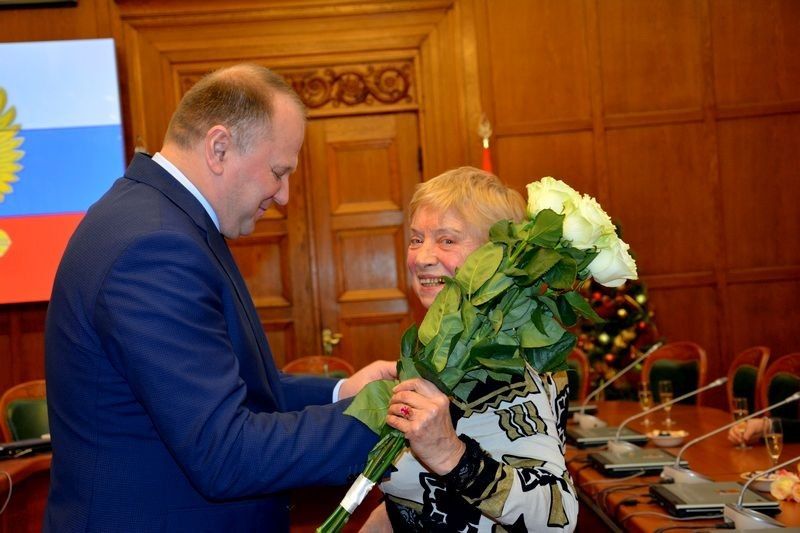 Заведующая отделом комплектования донорских кадров Иванова Евдокия Михайловна удостоена награды Правительства Калининградской области