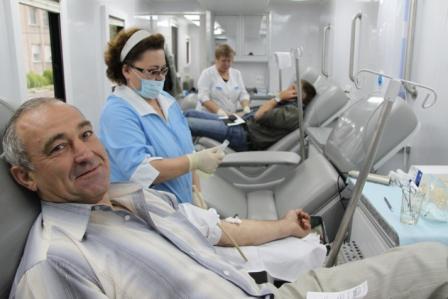 Сотрудники ОАО «Газпромнефть-Тюмень» приняли участие в акции «Корпоративное донорство»