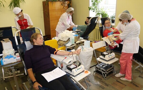 Донорская акция Молодежного совета петербургского Горэлектротранса стала городской