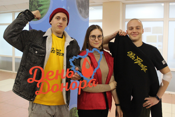 В Самарском аэрокосмическом университете прошла акция «Национальностей много – кровь одна»