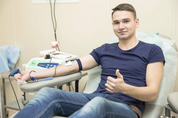 Республиканский центр крови МЗ РТ выражает благодарность донорам, сдавшим кровь в новогодние праздники!