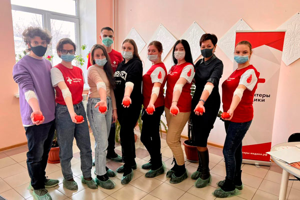 Студенты медицинского колледжа Биробиджана пополнили региональный банк крови 