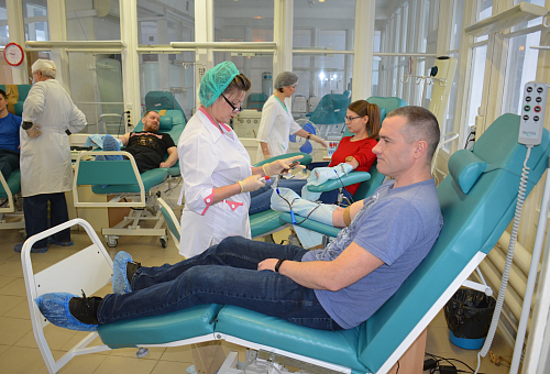 Тверские спасатели приняли участие в донорской акции