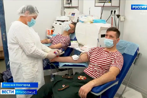 В Нижнем Новгороде росгвардейцы приняли участие в донорской акции