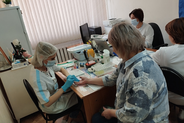 На заводе «Лепсе» в Кирове прошел День донора