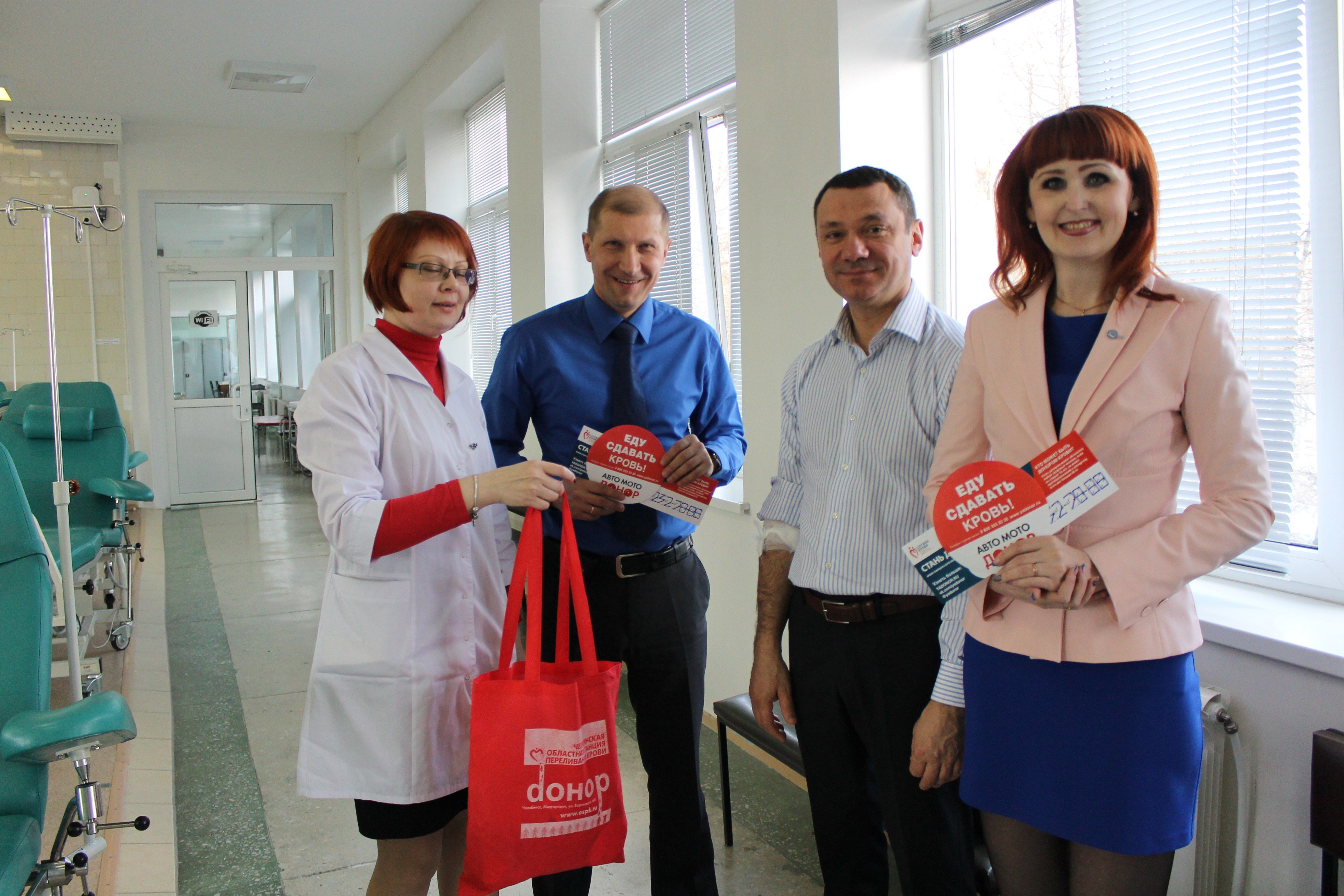 Полторы тысячи человек поделились кровью с жертвами ДТП