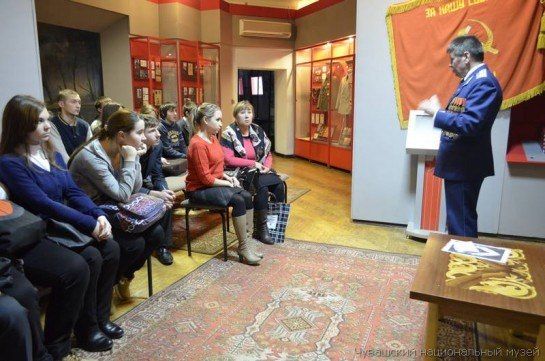 В национальном музее прошли уроки мужества «Почетный донор»