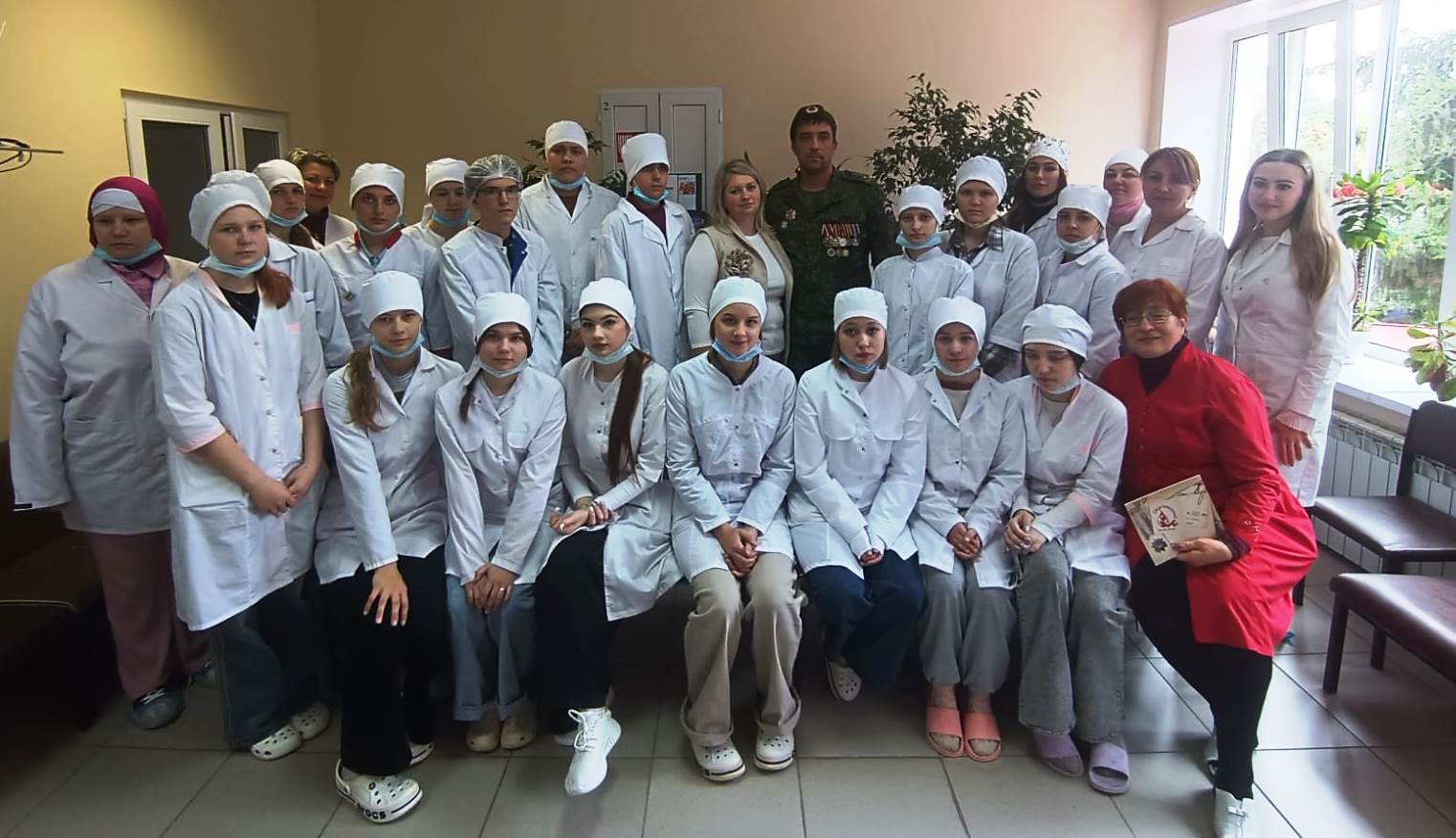 В рамках Всероссийской акции «Код донора. Защитники Отечества» в Службе крови Орловской области прошла экскурсия и лекция для студентов Орловского базового медицинского колледжа города Мценск.