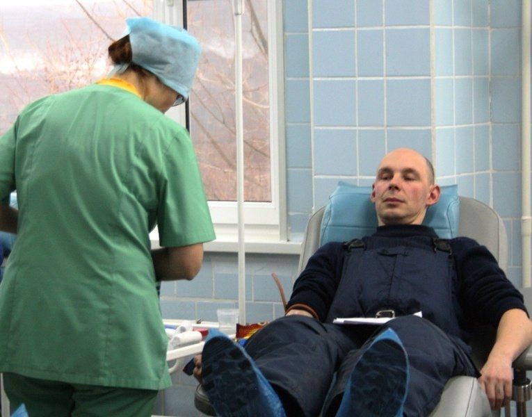 Камчатская Госавтоинспекция совместно с Краевой станцией переливания крови провела донорскую акцию «В капле крови океан жизни»