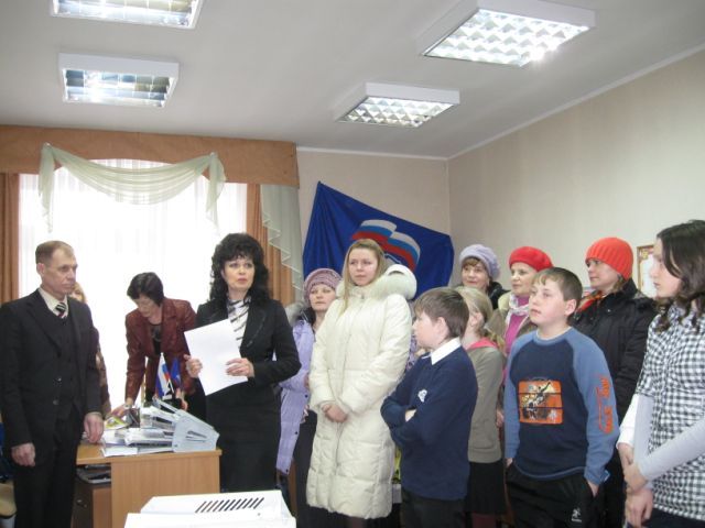 «РОСПЛАЗМА» В СЛОБОДСКОМ: АВТОРЫ ТВОРЧЕСКИХ РАБОТ ВСТРЕТИЛИСЬ СО СВОИМИ ГЕРОЯМИ-ДОНОРАМИ