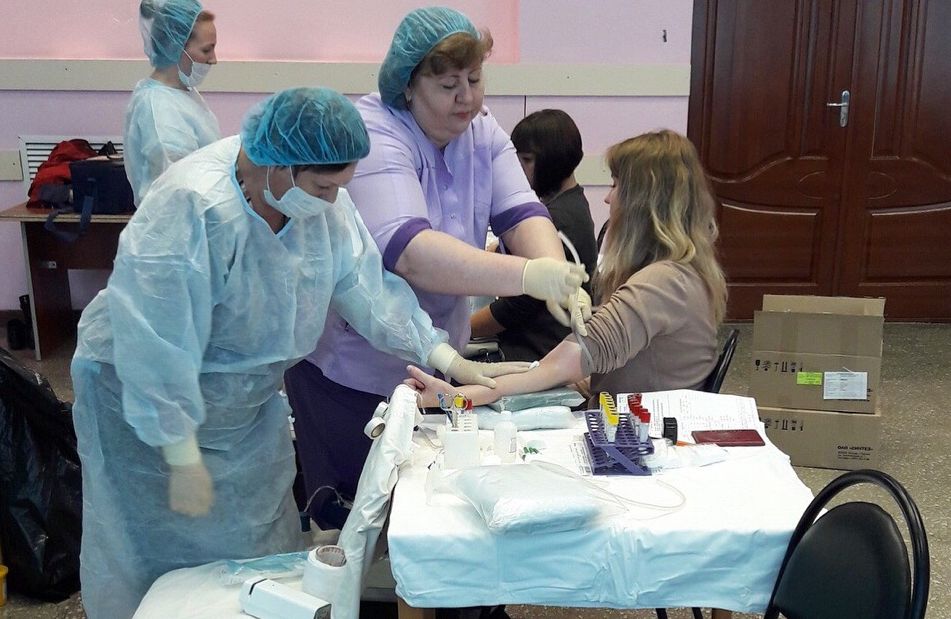 День донора в Красноармейском районе посетили те, кому за 30