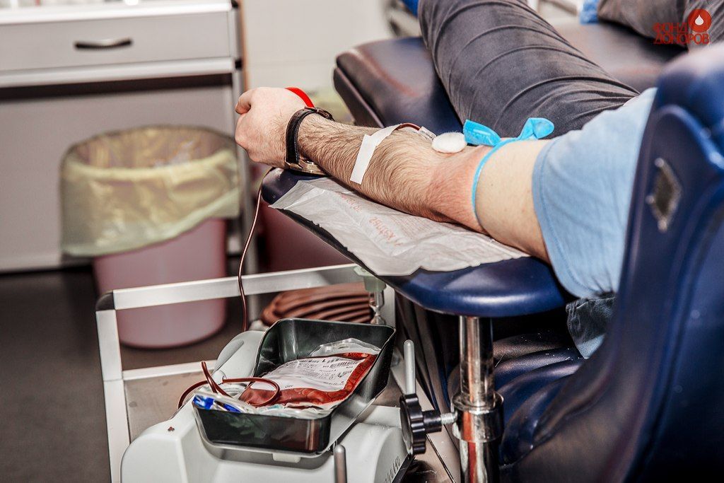 350 петербуржцев стали донорами в праздники