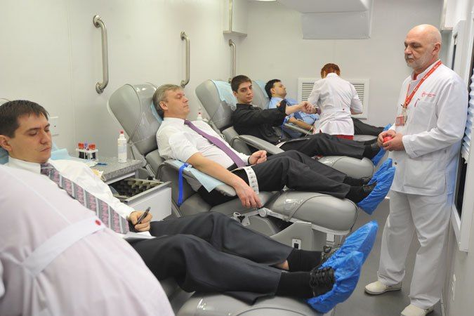 Саратовцы собрали кровь для раненых в столичном метро