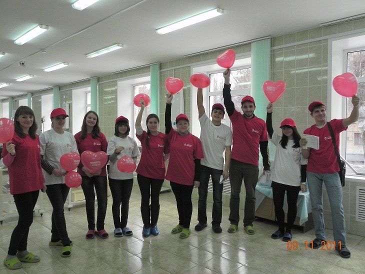Свыше 500 студентов тульских вузов приняли участие во Всероссийской акции "День донорского совершеннолетия"