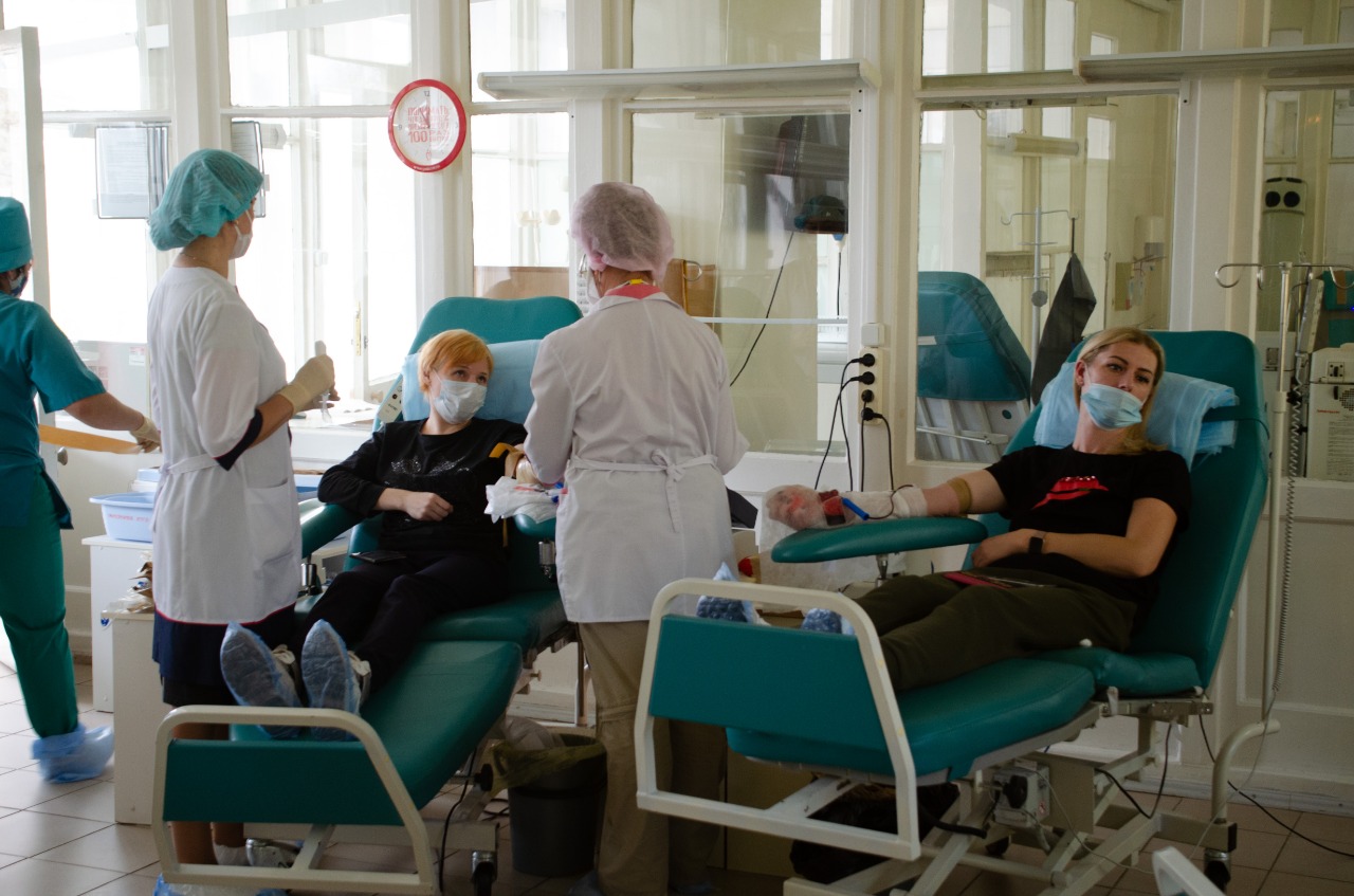 Студенты Тверского медицинского колледжа приняли участие в донорской акции