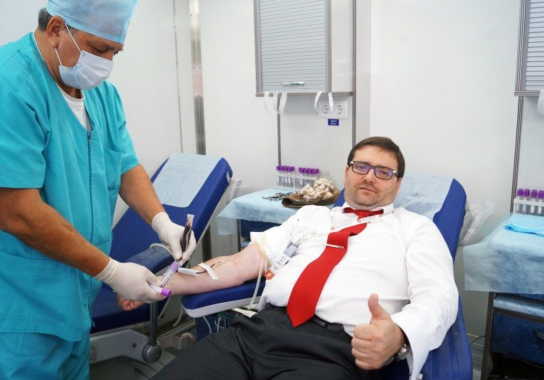 На выставке «Промышленный салон» каждый желающий смог поделиться своей кровью