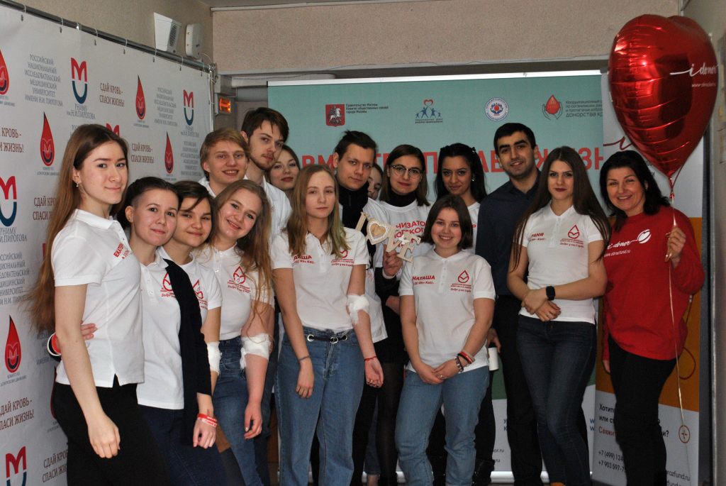 Когда зимняя сессия успешно сдана, самое время заняться спасением жизней