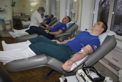 Сотрудники МЧС по Новгородской области провели донорскую акцию