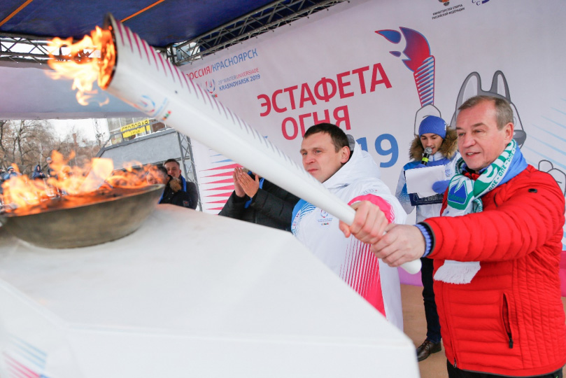 Иркутские доноры - участники Эстафеты огня Зимней универсиады-2019