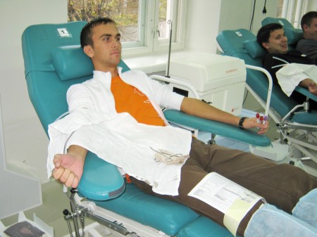 Молодые ижевчане поделились кровью