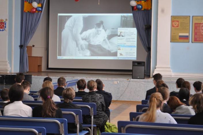 Детям рассказали о донорстве в блокадном Ленинграде