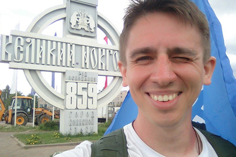 Почетный донор решил покорить Эльбрус, чтобы помочь детям