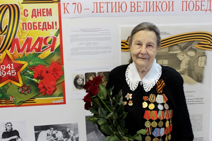 Ветераны Великой Отечественной войны и Почетные доноры встретились в Национальный день донора крови